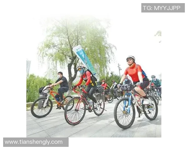 足球巨星潮流小玩具掀起收藏热潮引领年轻人时尚新风尚 足球巨星潮流小玩具掀起收藏热潮引领年轻人时尚新风尚